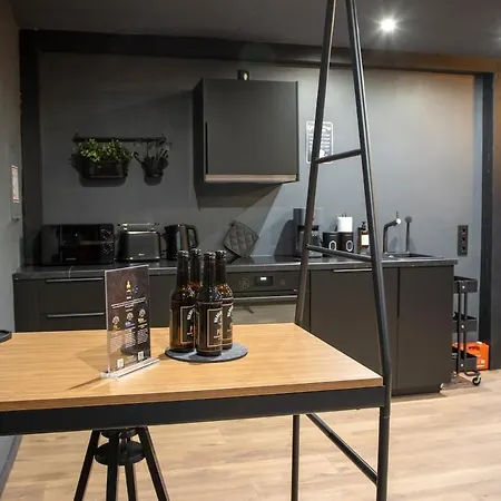 Industrie Loft 1903 - Parkfrei - Netflix - Zentral Apartment *